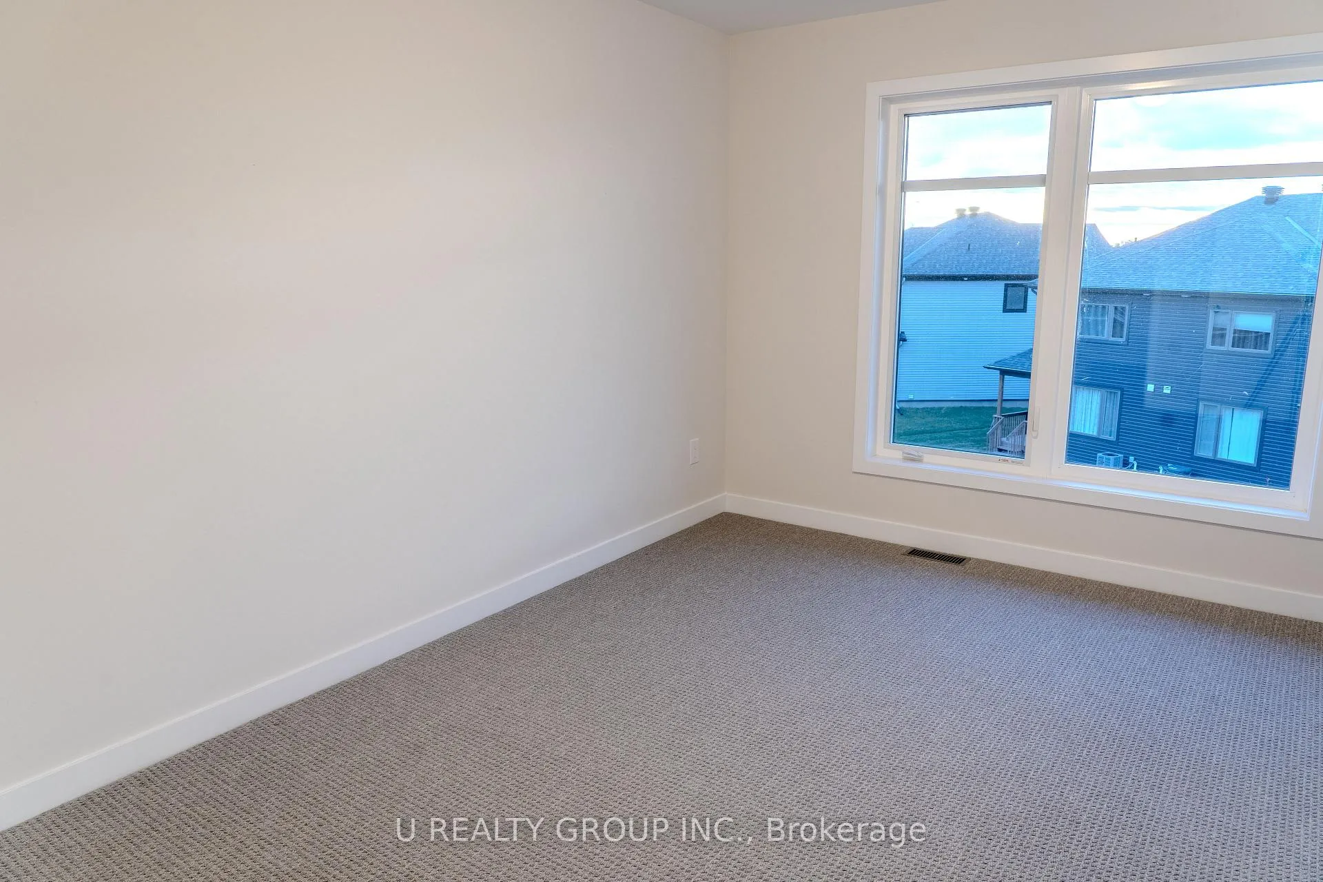 Photo 19 of 507 Lourmarin Pvt, Ottawa, Avalon East — HOMEH