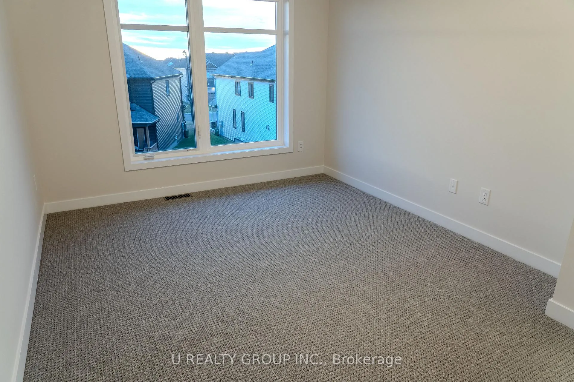 Photo 21 of 507 Lourmarin Pvt, Ottawa, Avalon East — HOMEH