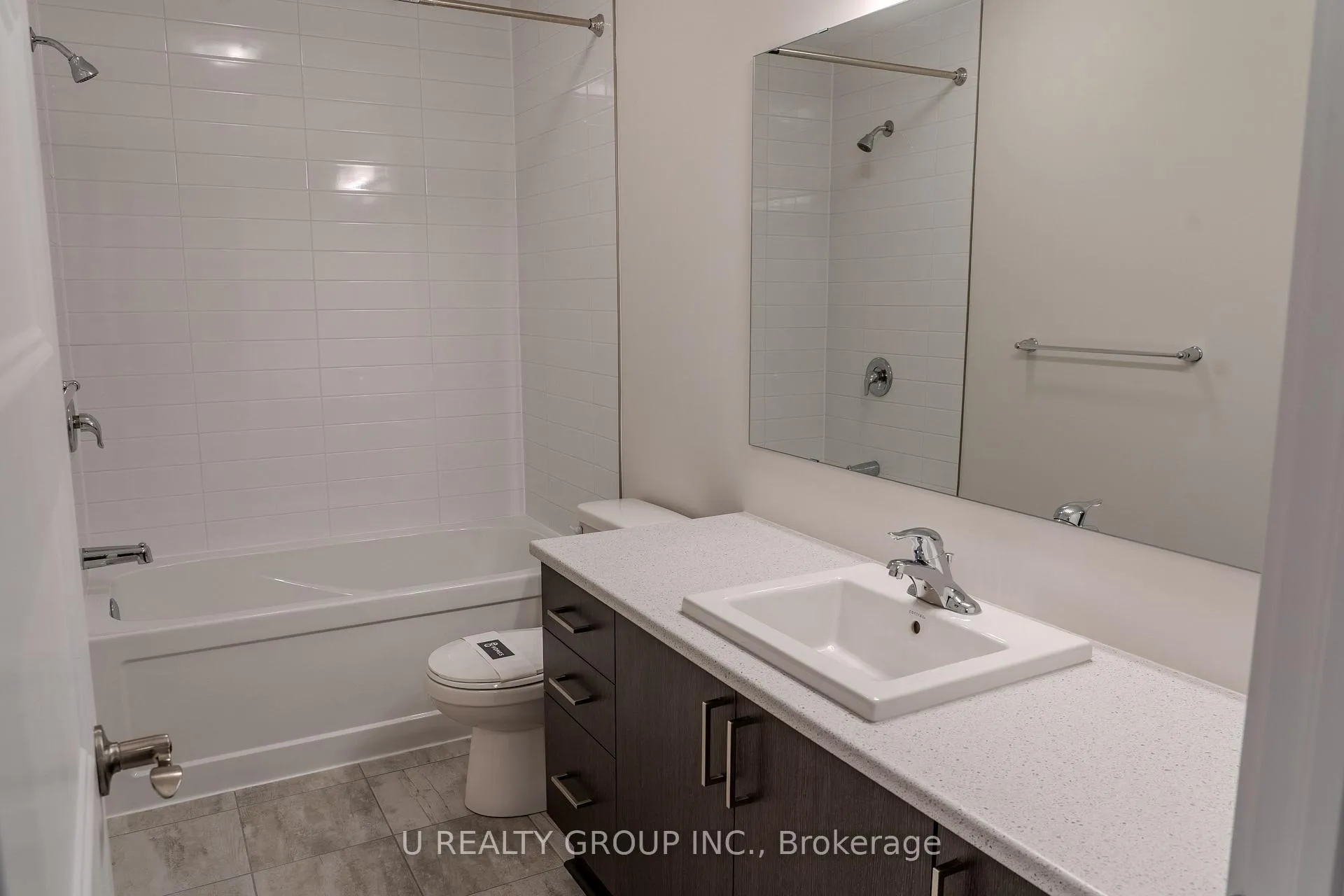 Photo 26 of 507 Lourmarin Pvt, Ottawa, Avalon East — HOMEH