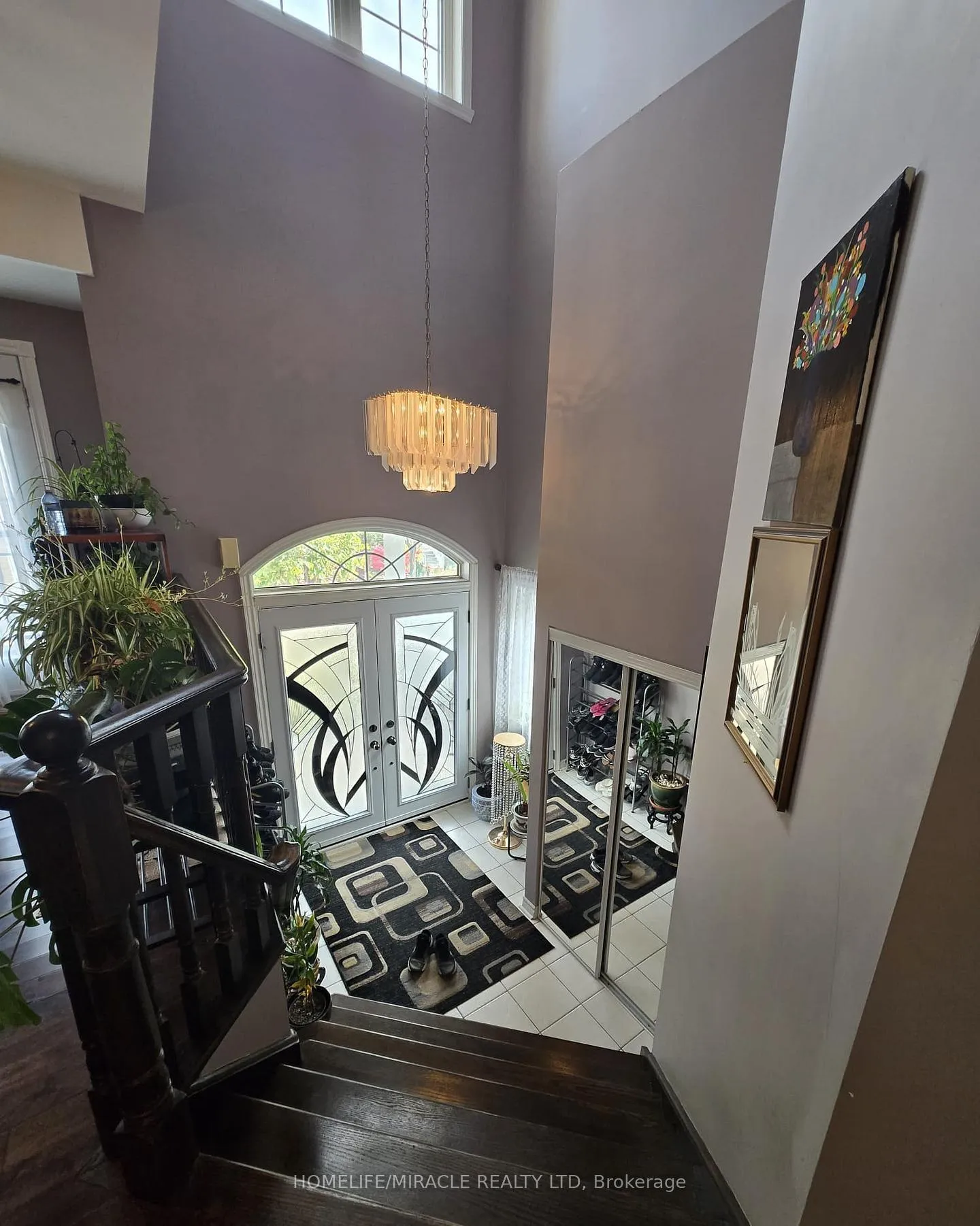 Photo 4 of 10 Gina Drive, Vaughan, Vellore Village — HOMEH