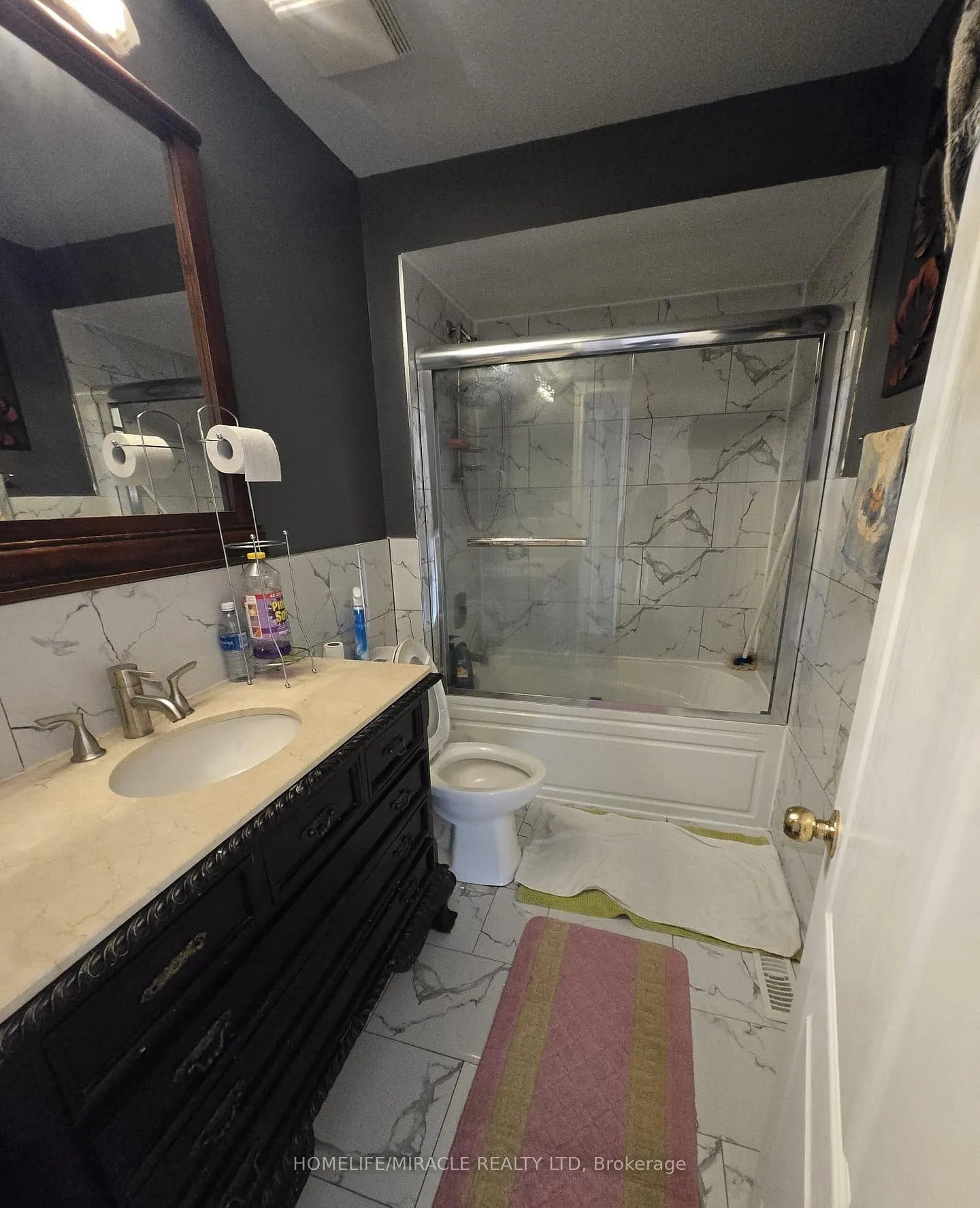 Photo 12 of 10 Gina Drive, Vaughan, Vellore Village — HOMEH