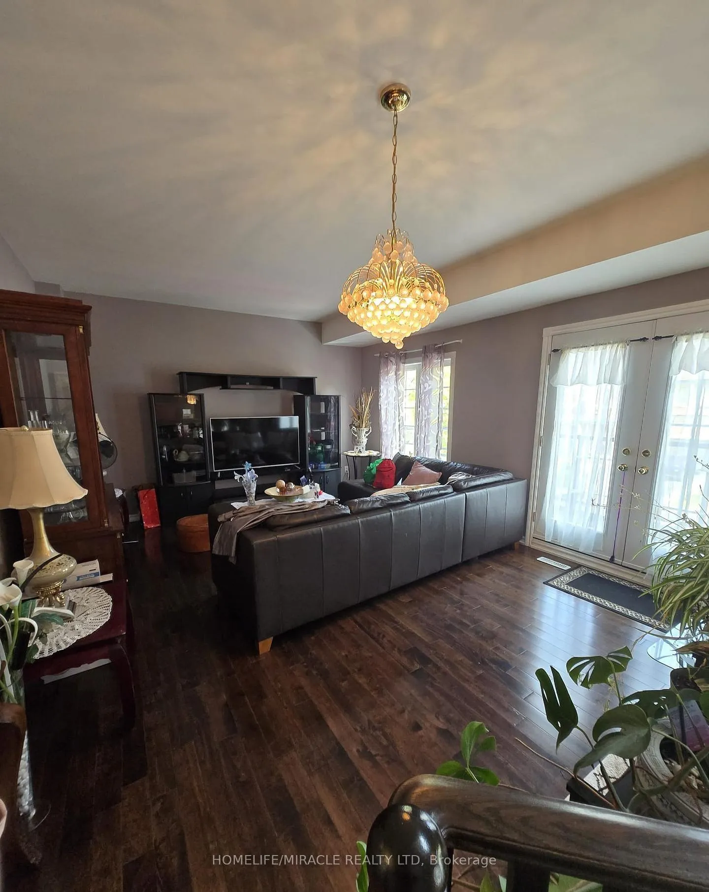 Photo 17 of 10 Gina Drive, Vaughan, Vellore Village — HOMEH