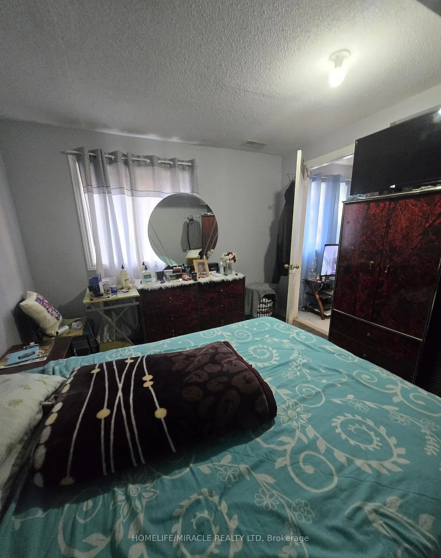 Photo 29 of 10 Gina Drive, Vaughan, Vellore Village — HOMEH