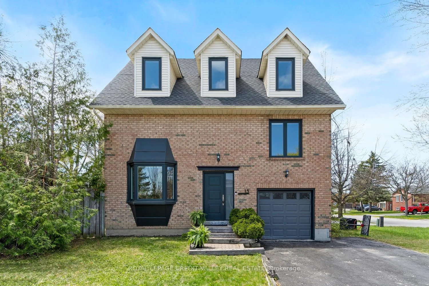 Front of 13 Kinzie Lane