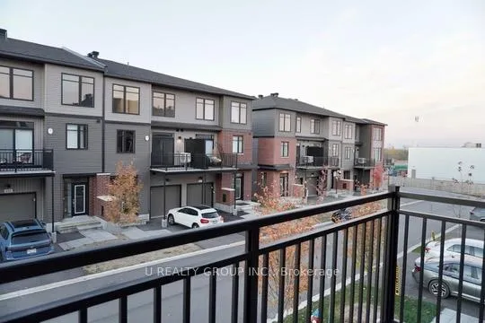 Photo 11 of 639 Corporal Private, Ottawa, Blossom Park/Kemp Park/Findlay Creek — HOMEH
