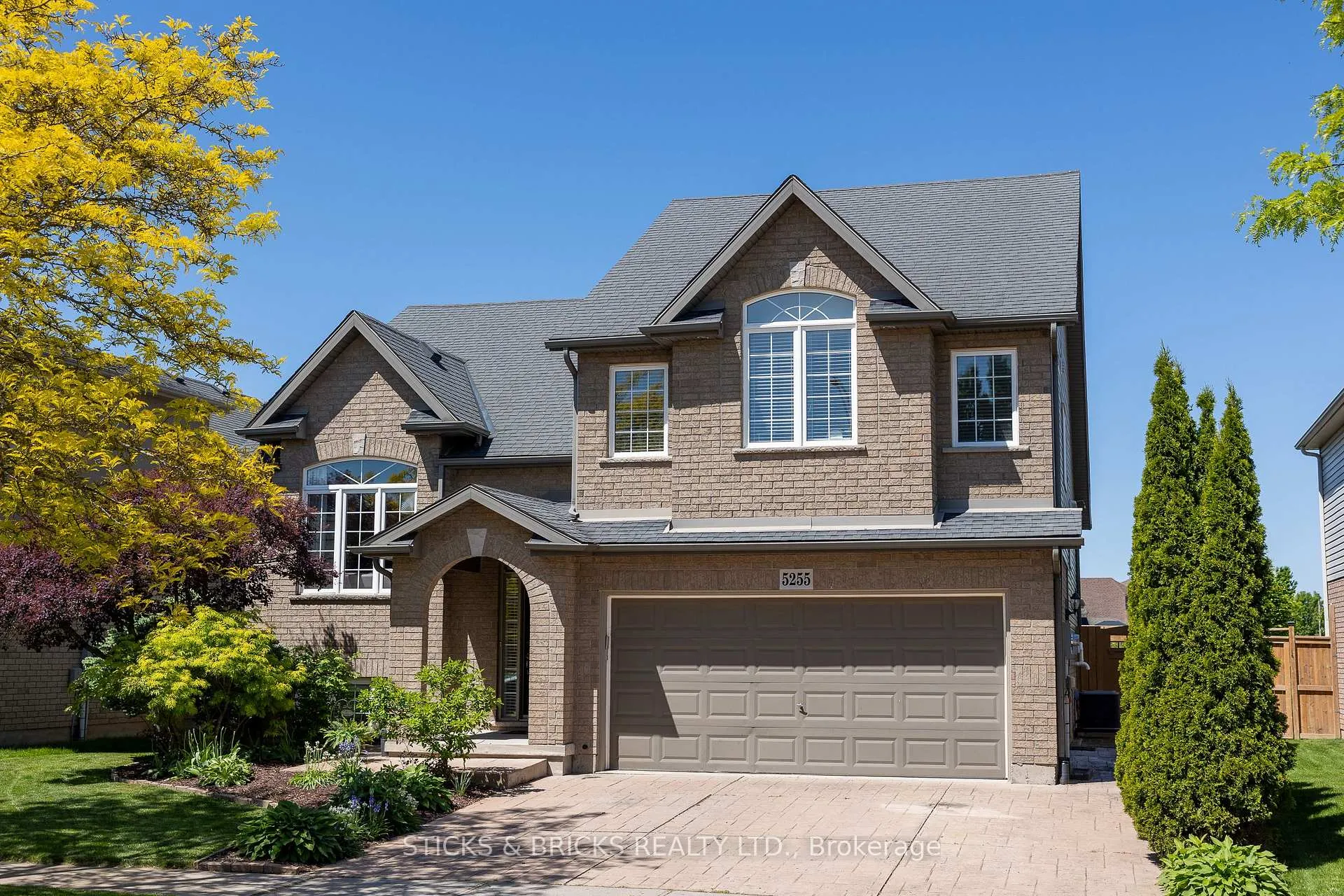 Front of 5255 White Dove Parkway