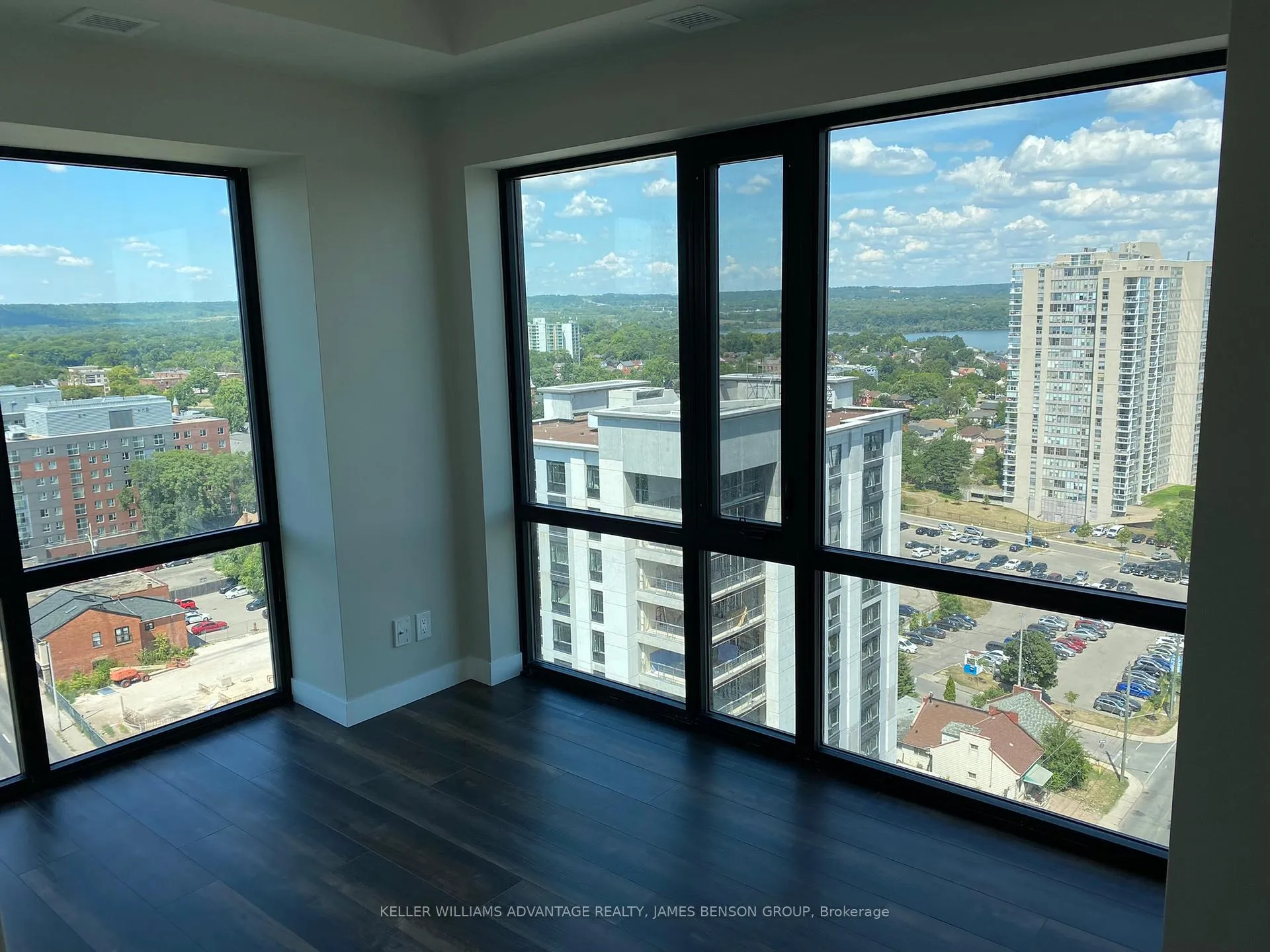 Photo 11 of Unit 1907, 15 Queen Street S, Hamilton, Central — HOMEH