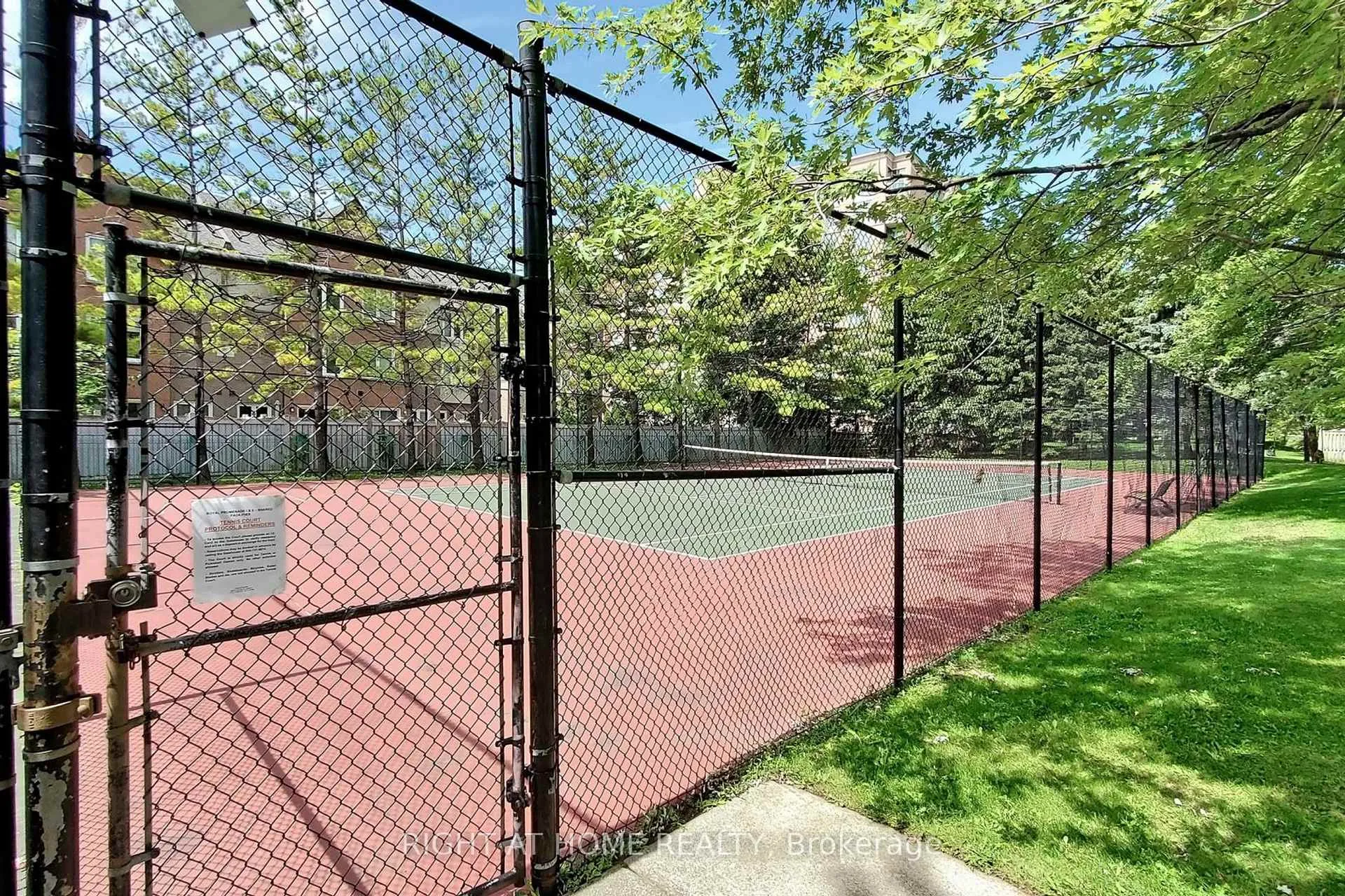 Photo 38 of Unit 303, 120 Promenade Circle, Vaughan, Brownridge — HOMEH