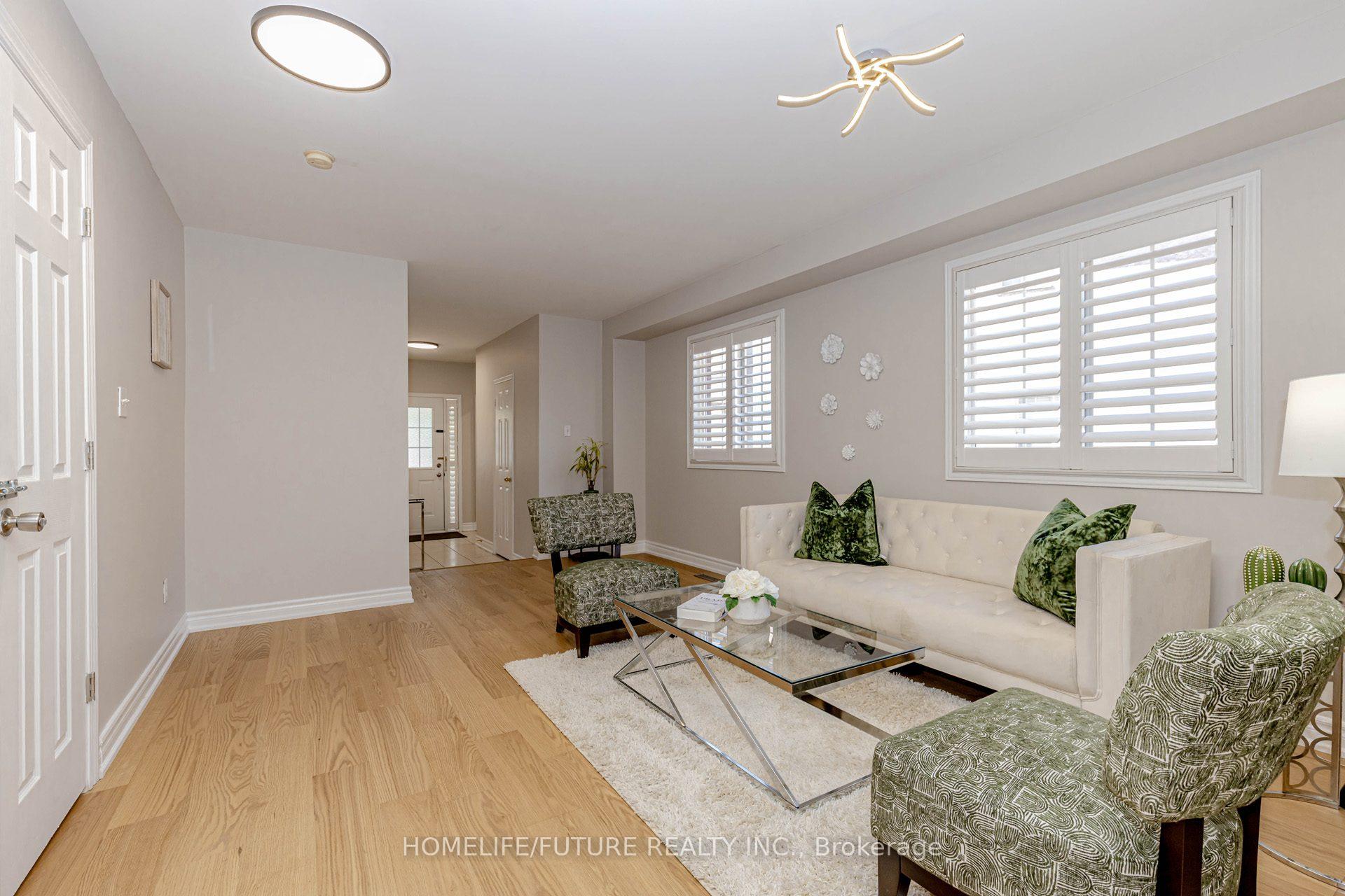 Photo 7 of 137 Zia Dodda Crescent, Brampton, Bram East — HOMEH