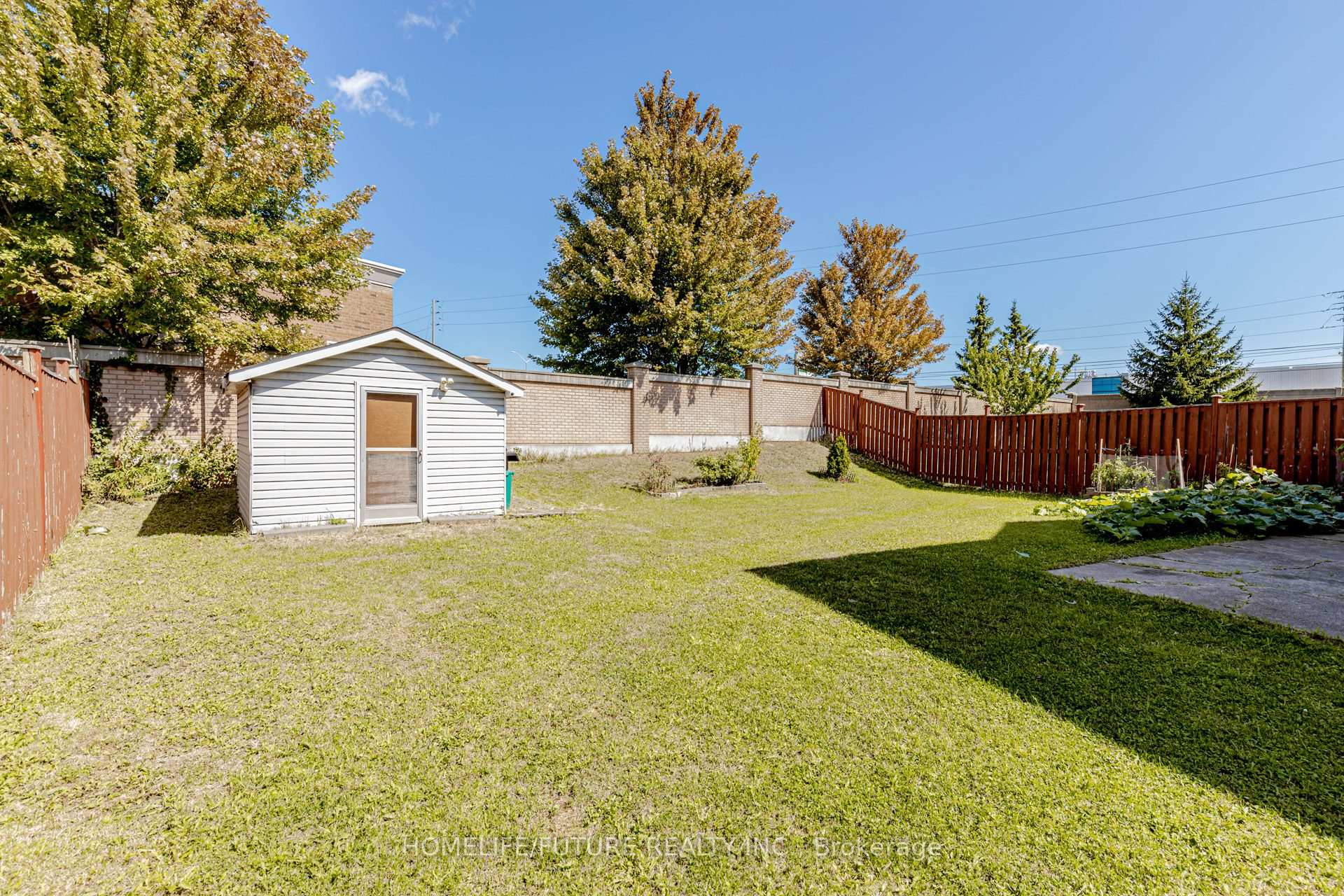 Photo 32 of 137 Zia Dodda Crescent, Brampton, Bram East — HOMEH