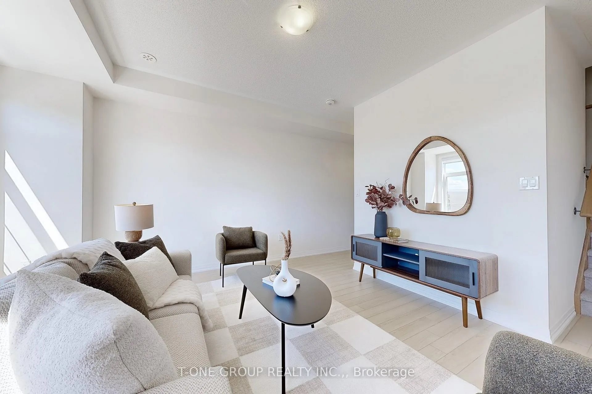 Photo 4 of 36 Stoeber Lane, Markham, Box Grove — HOMEH