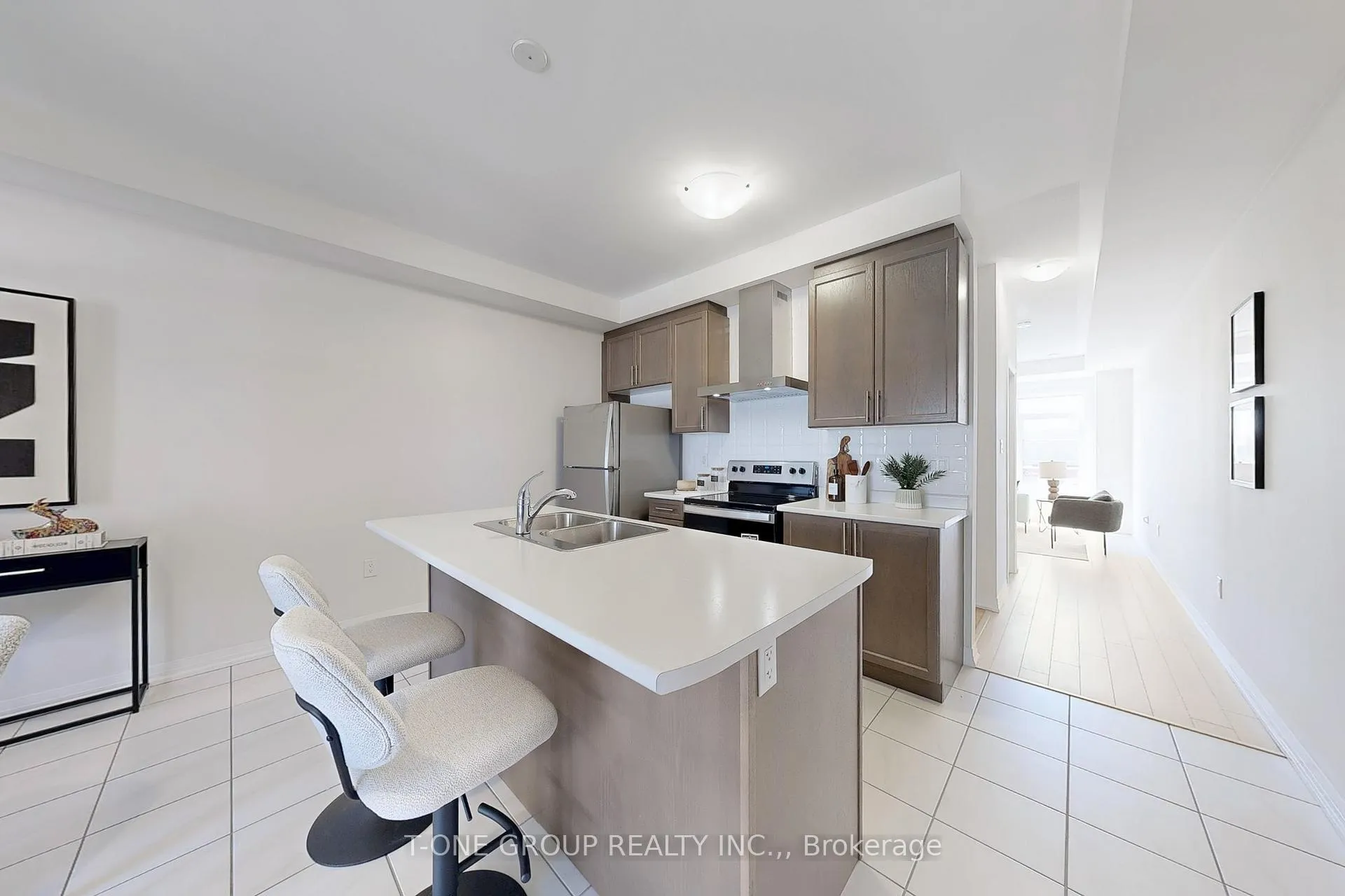 Photo 6 of 36 Stoeber Lane, Markham, Box Grove — HOMEH