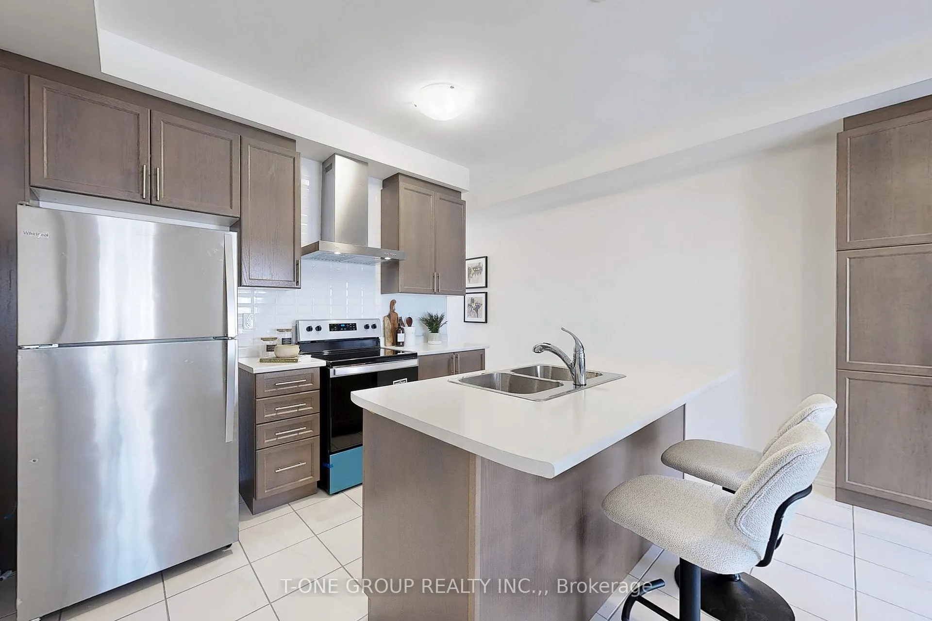 Photo 7 of 36 Stoeber Lane, Markham, Box Grove — HOMEH