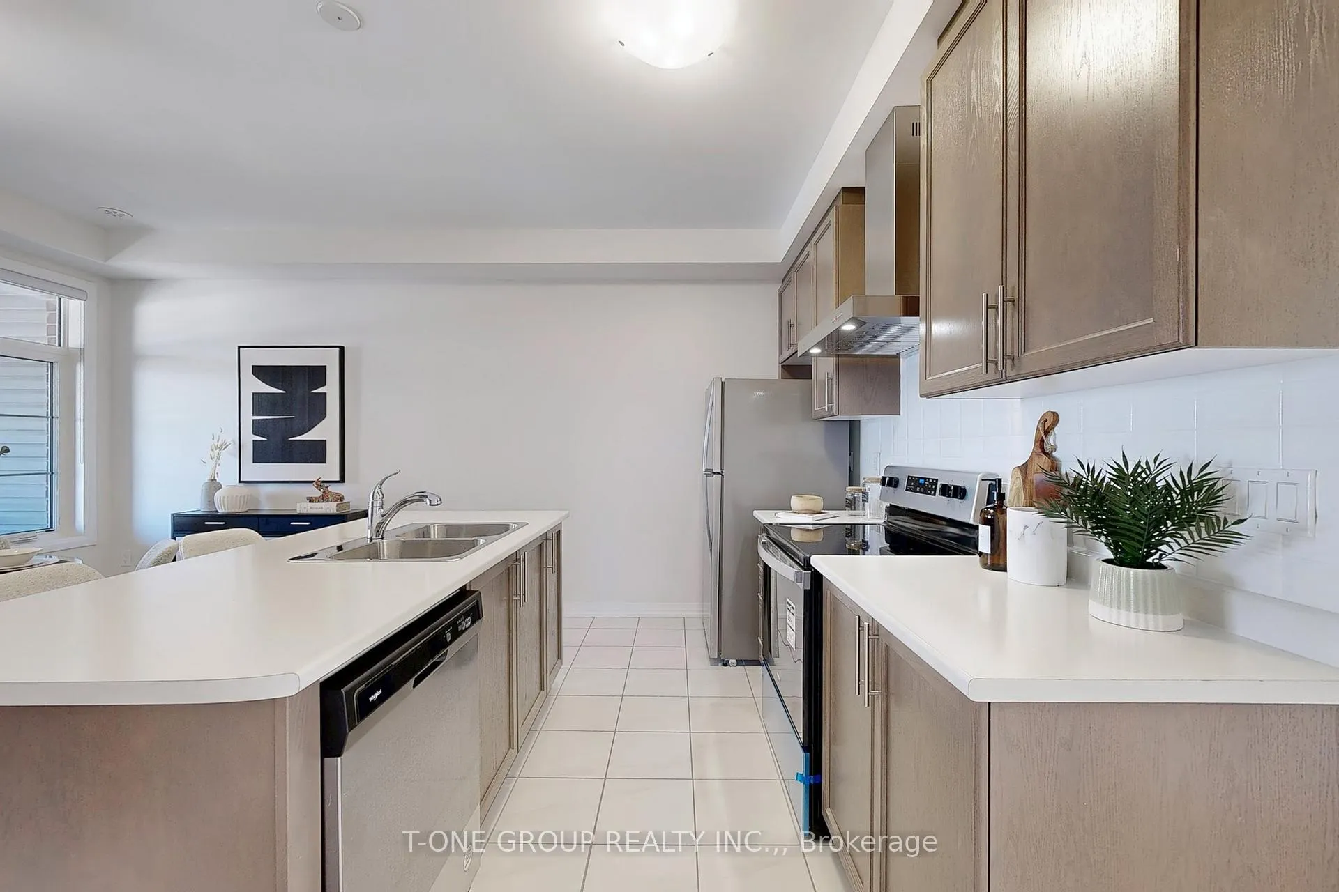 Photo 8 of 36 Stoeber Lane, Markham, Box Grove — HOMEH