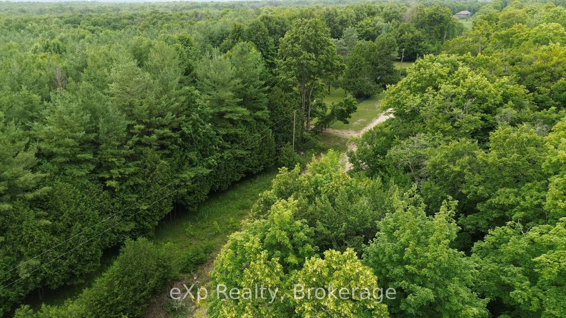 Photo 2 of 720227 Sideroad 20 Side Road, Chatsworth — HOMEH