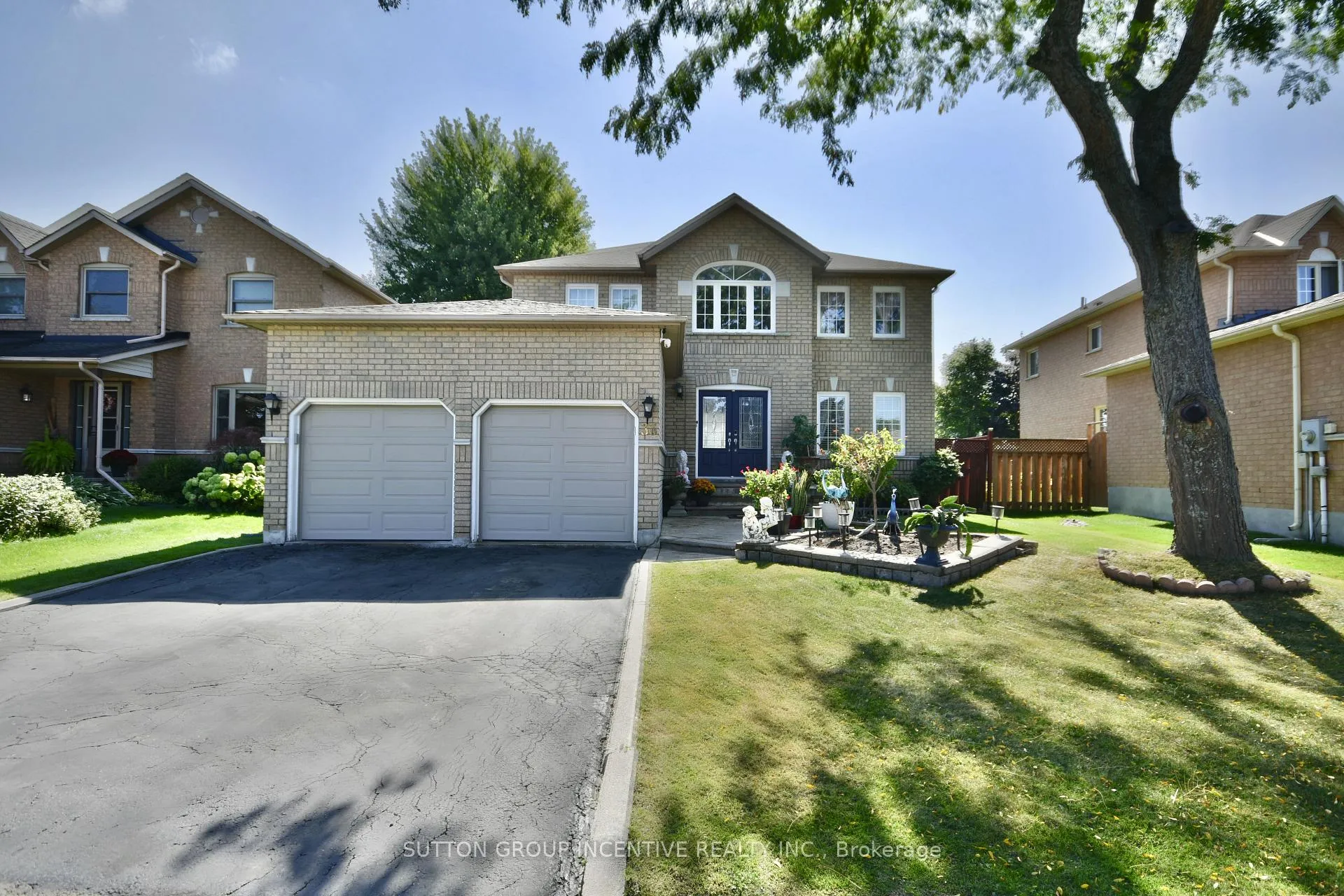 Photo 1 of 33 Speirs Road, Barrie, Holly — HOMEH