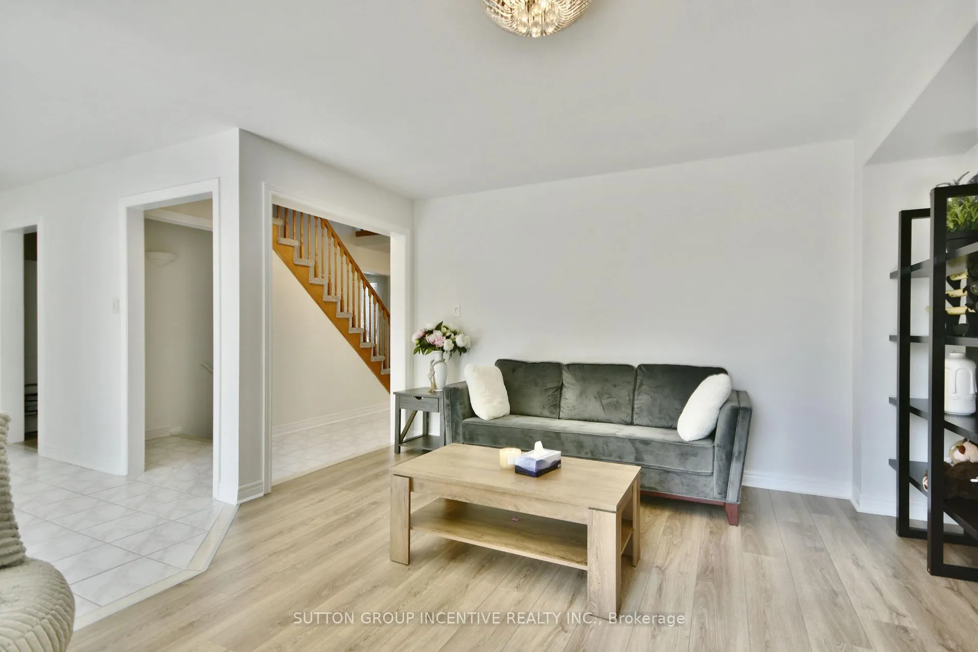 Photo 6 of 33 Speirs Road, Barrie, Holly — HOMEH