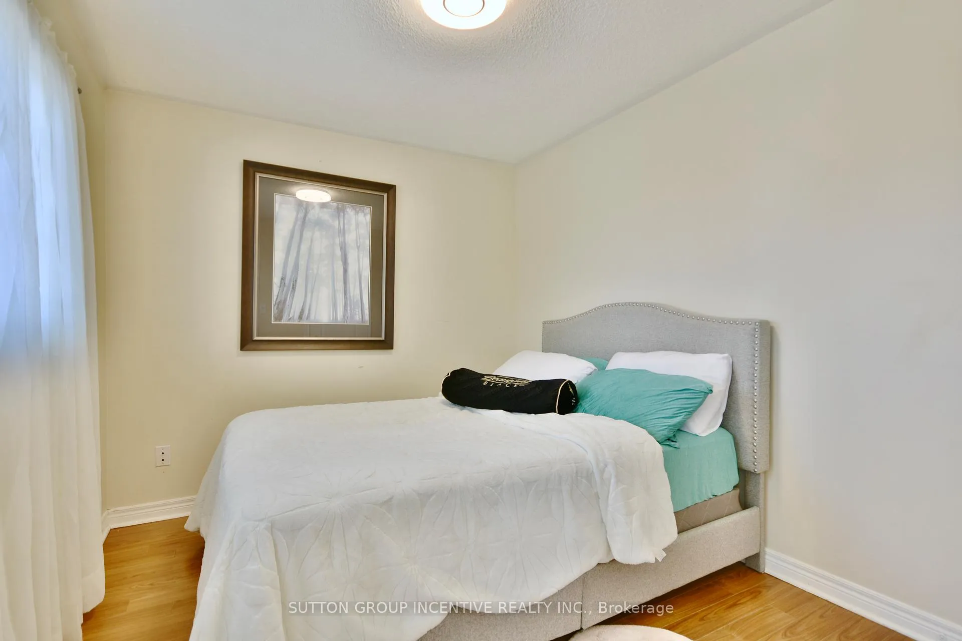 Photo 14 of 33 Speirs Road, Barrie, Holly — HOMEH