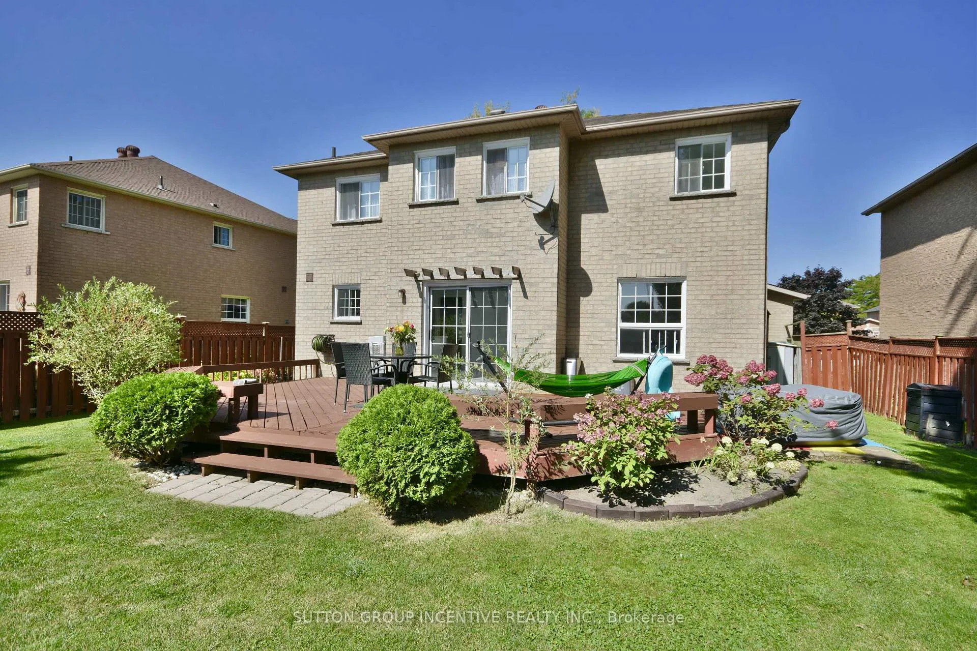 Photo 24 of 33 Speirs Road, Barrie, Holly — HOMEH