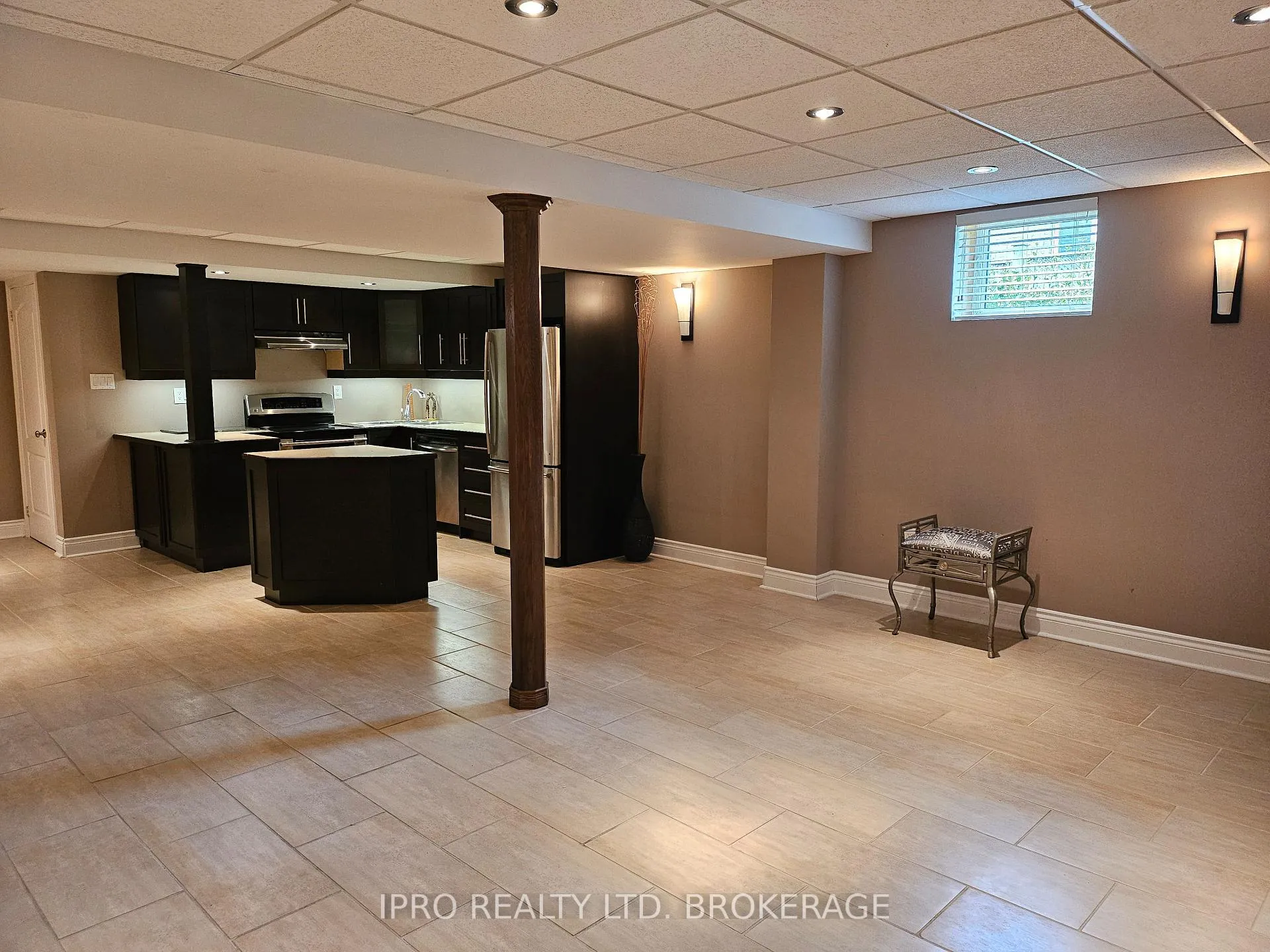 Photo 26 of 135 Michelle Drive, Vaughan, East Woodbridge — HOMEH