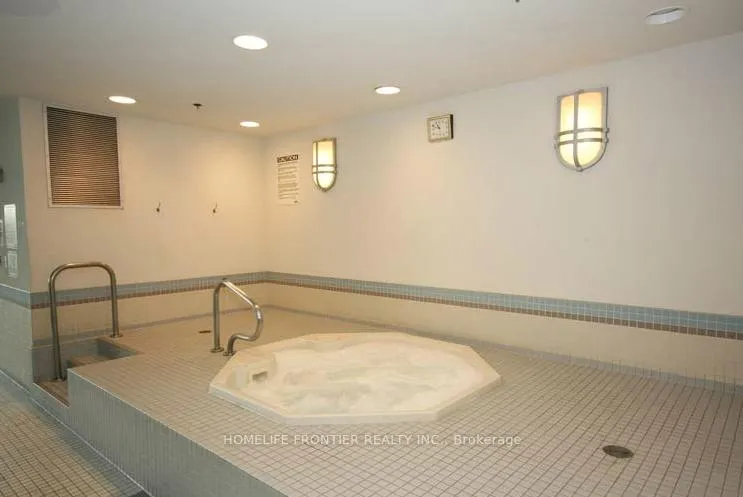 Photo 4 of Unit 903, 85 North Park Road, Vaughan, Beverley Glen — HOMEH