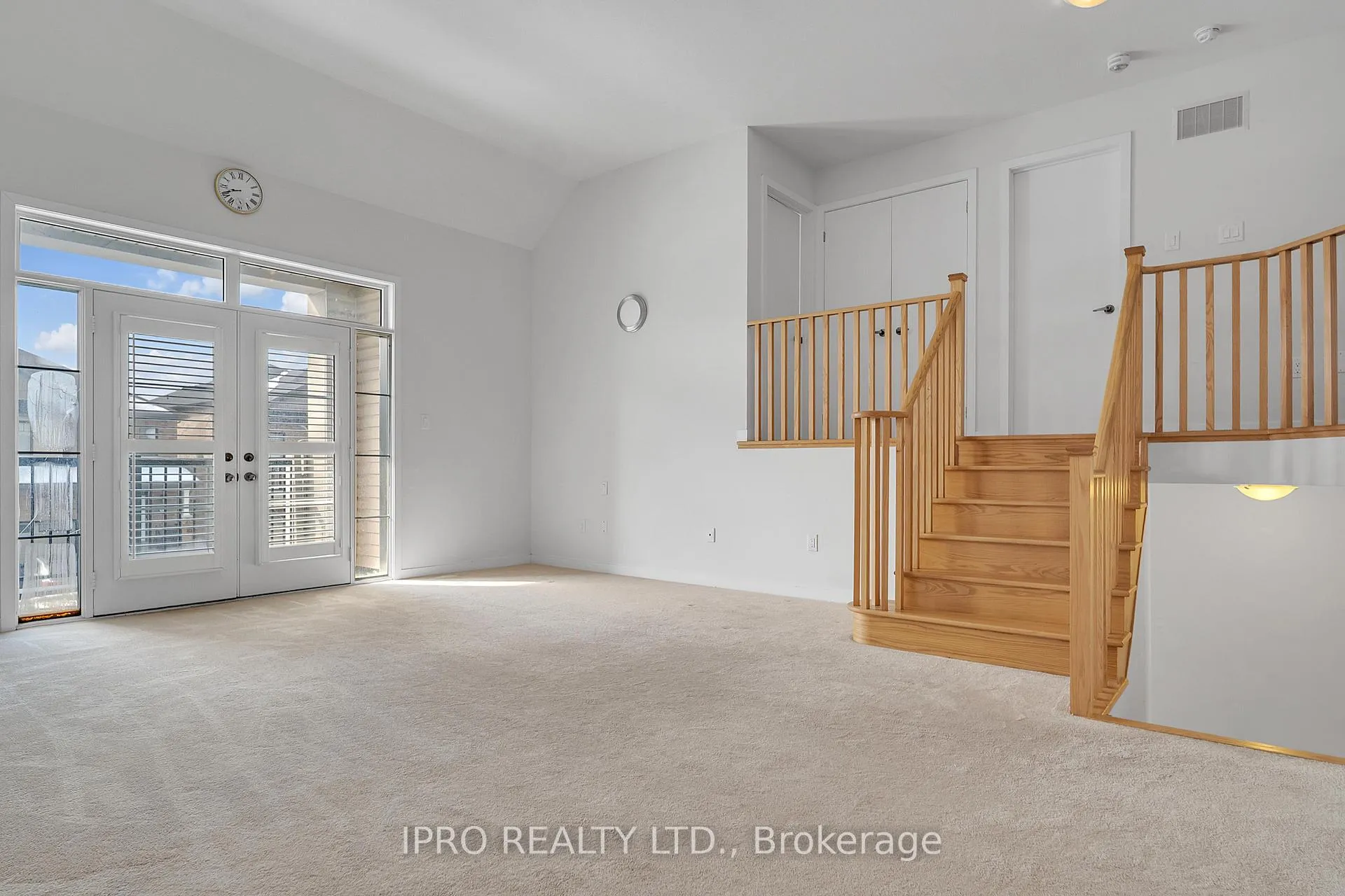 Photo 12 of 48 Prestwick Street, Hamilton, Stoney Creek Mountain — HOMEH