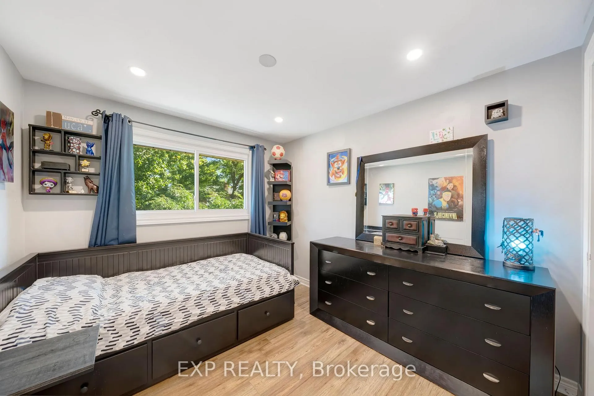 Photo 17 of 25 Ziraldo Road, St. Catharines, Martindale Pond — HOMEH