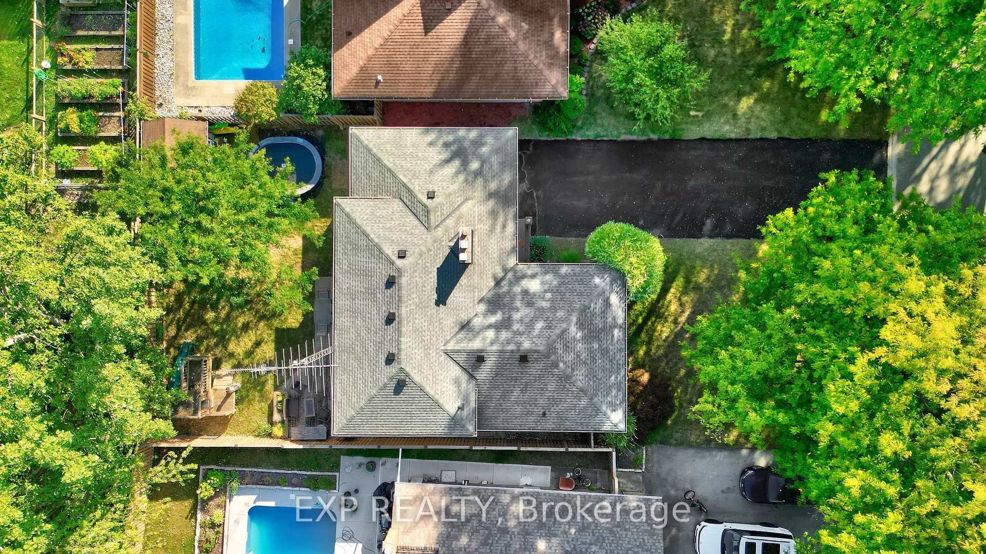 Photo 36 of 25 Ziraldo Road, St. Catharines, Martindale Pond — HOMEH