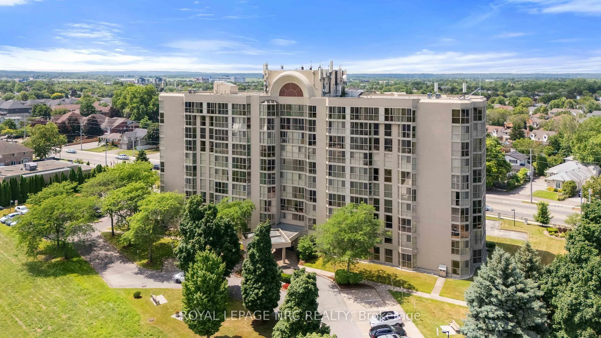 Photo 1 of Unit 605, 162 Martindale Road, St. Catharines, Grapeview — HOMEH