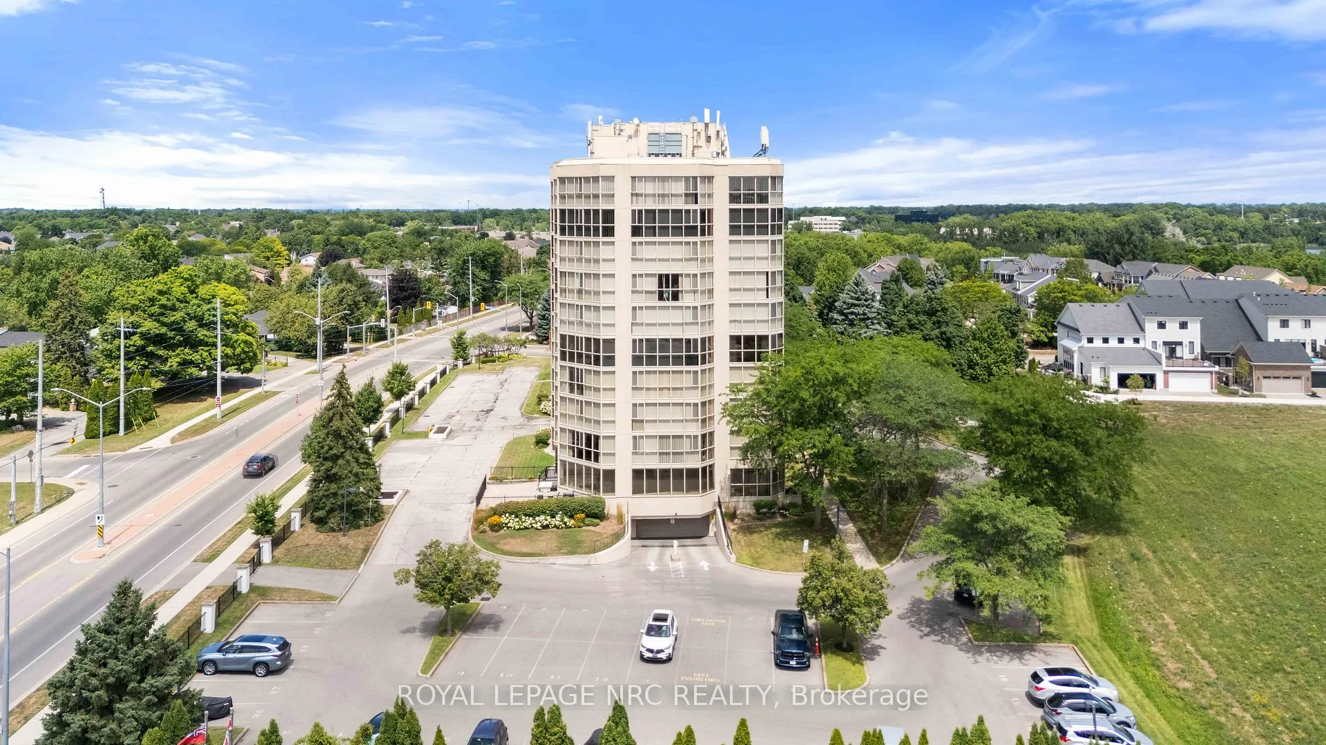 Photo 39 of Unit 605, 162 Martindale Road, St. Catharines, Grapeview — HOMEH