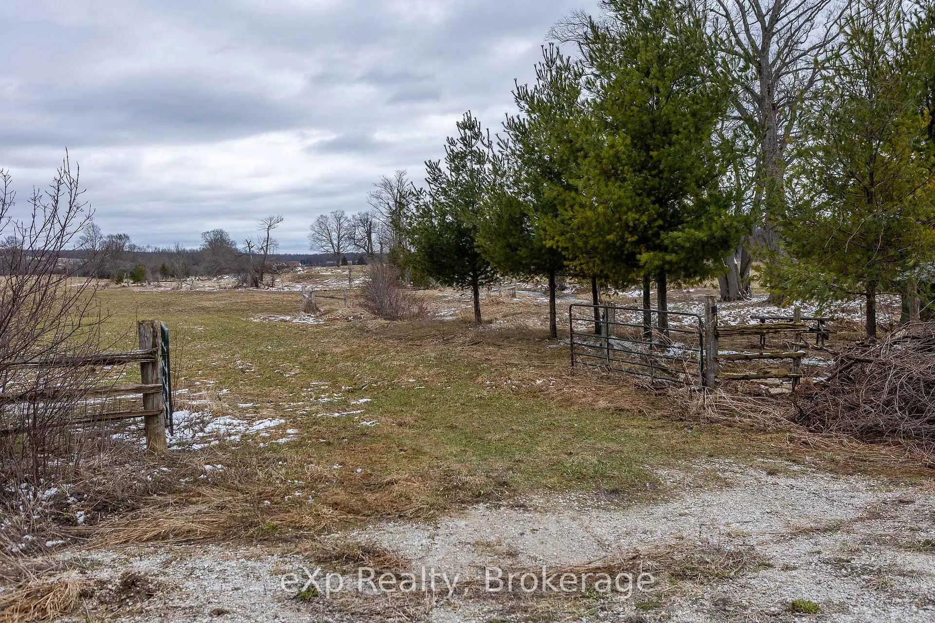 Photo 3 of 244220 Sideroad 22, Meaford — HOMEH