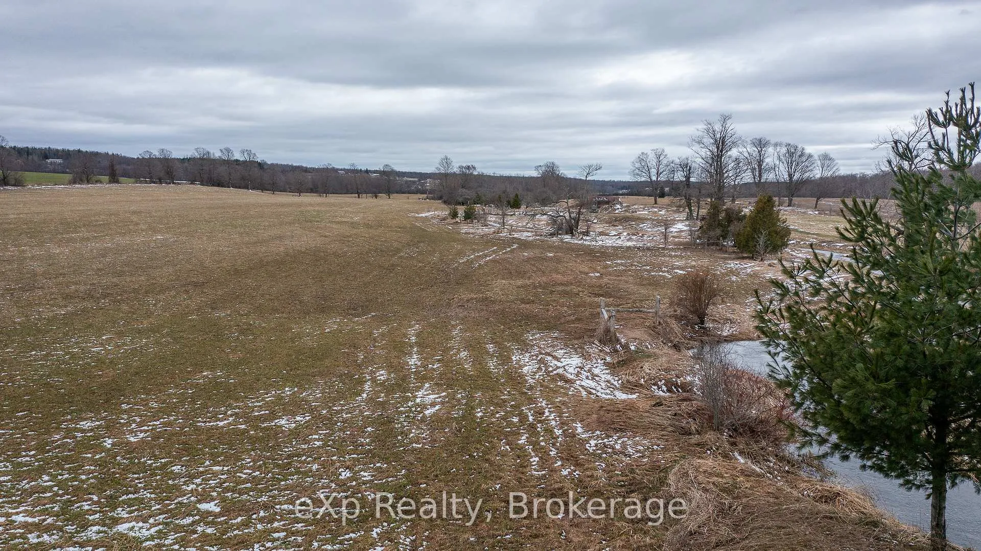 Photo 9 of 244220 Sideroad 22, Meaford — HOMEH