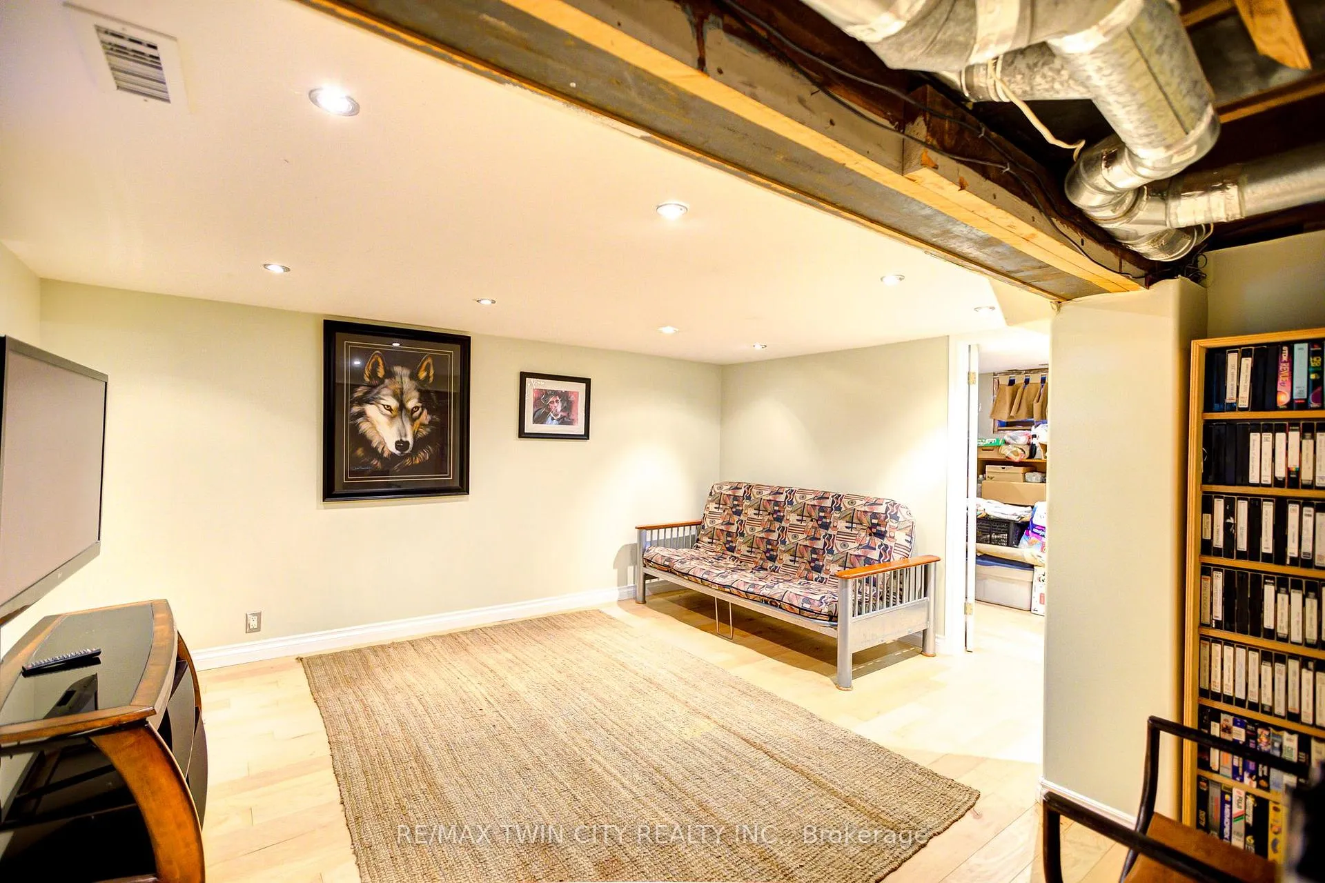 Photo 28 of 93 Stirling Avenue S, Kitchener — HOMEH