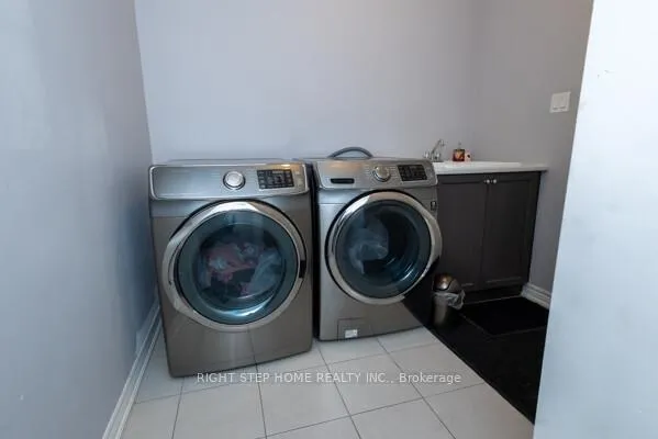 Photo 23 of 29 Watson Drive S, New Tecumseth, Tottenham — HOMEH