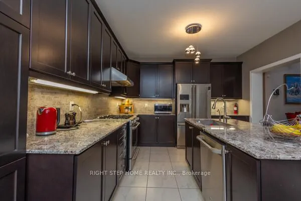 Photo 39 of 29 Watson Drive S, New Tecumseth, Tottenham — HOMEH