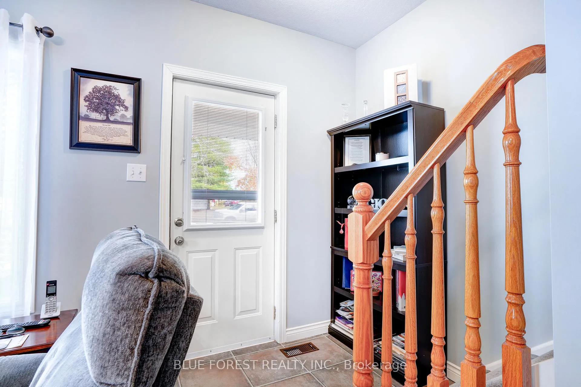 Photo 6 of 210 Jane Street, West Elgin, Rodney — HOMEH