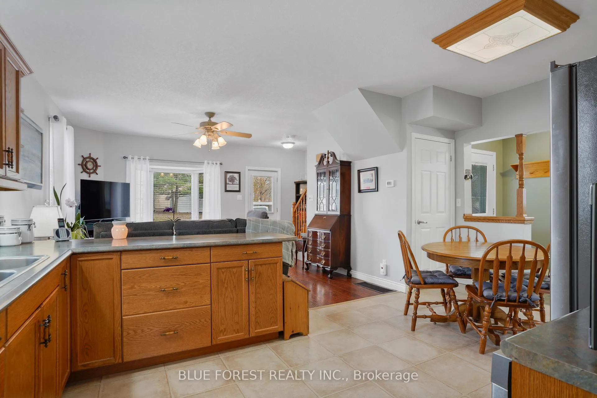 Photo 13 of 210 Jane Street, West Elgin, Rodney — HOMEH