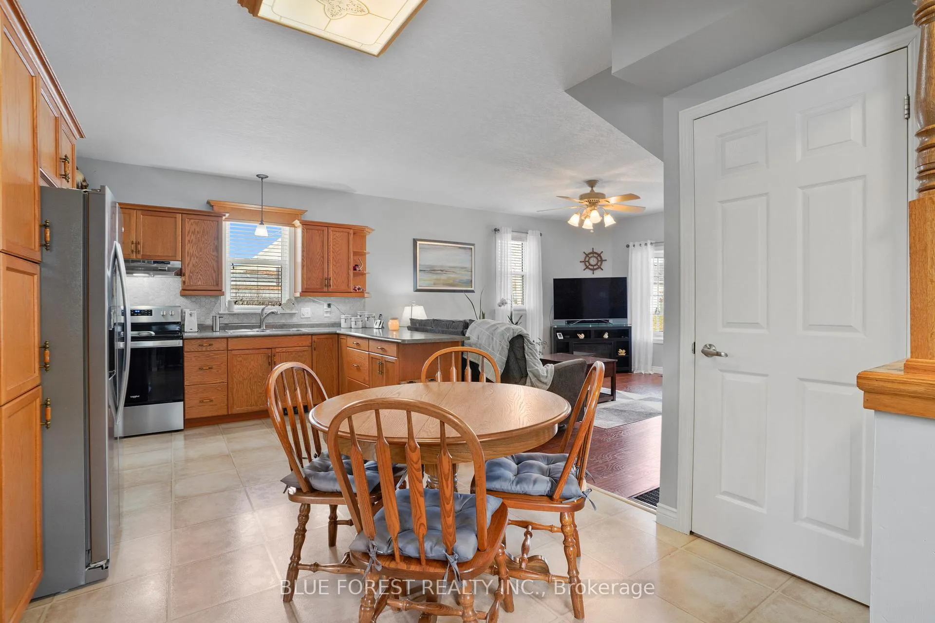 Photo 15 of 210 Jane Street, West Elgin, Rodney — HOMEH