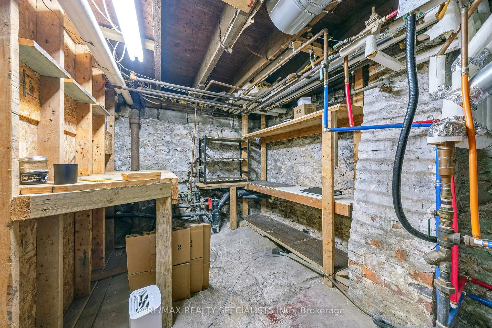 Photo 32 of 356 Hunter Street W, Hamilton, Kirkendall — HOMEH