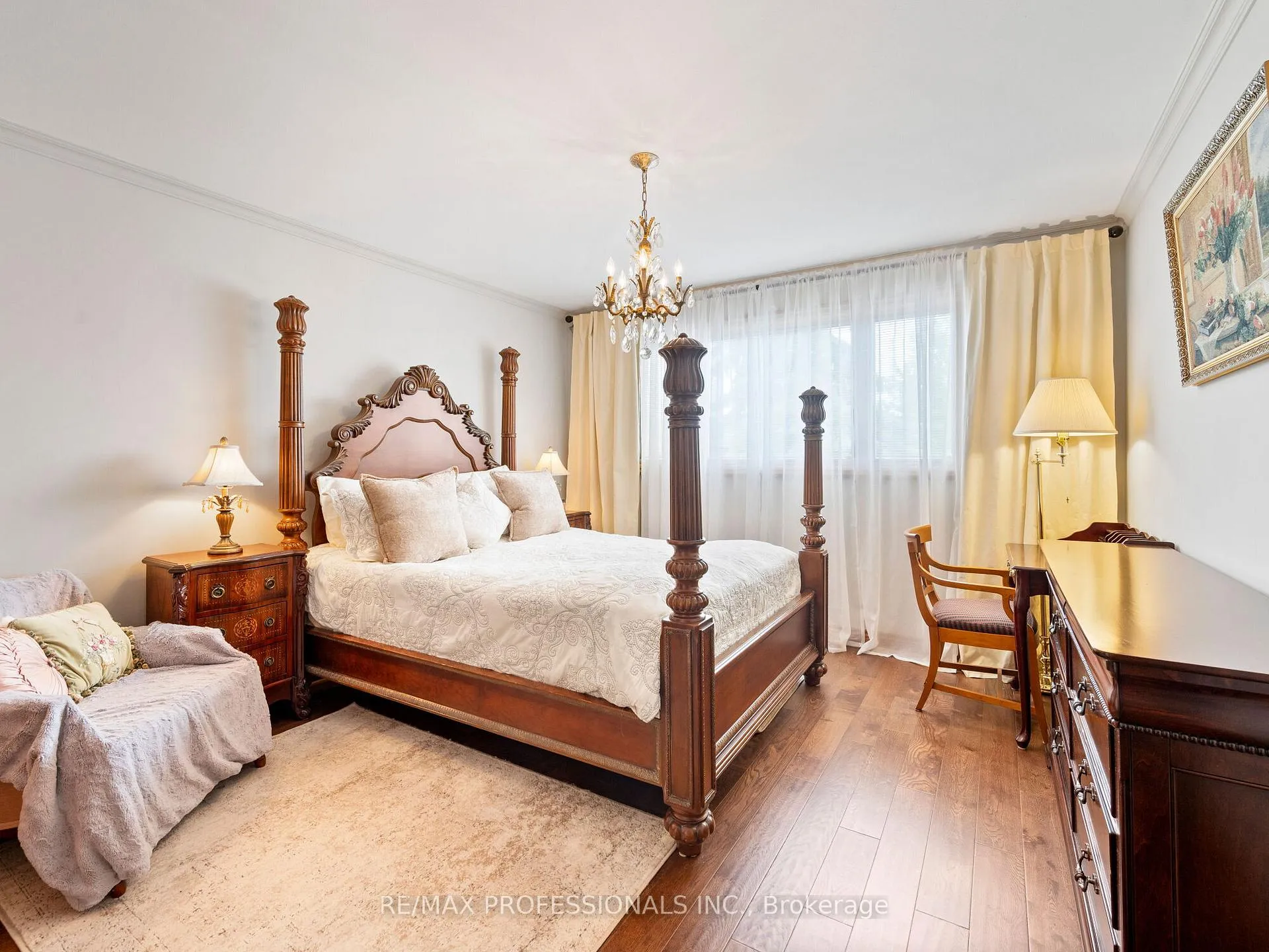 Photo 23 of 21 Majesty Court, Vaughan, East Woodbridge — HOMEH