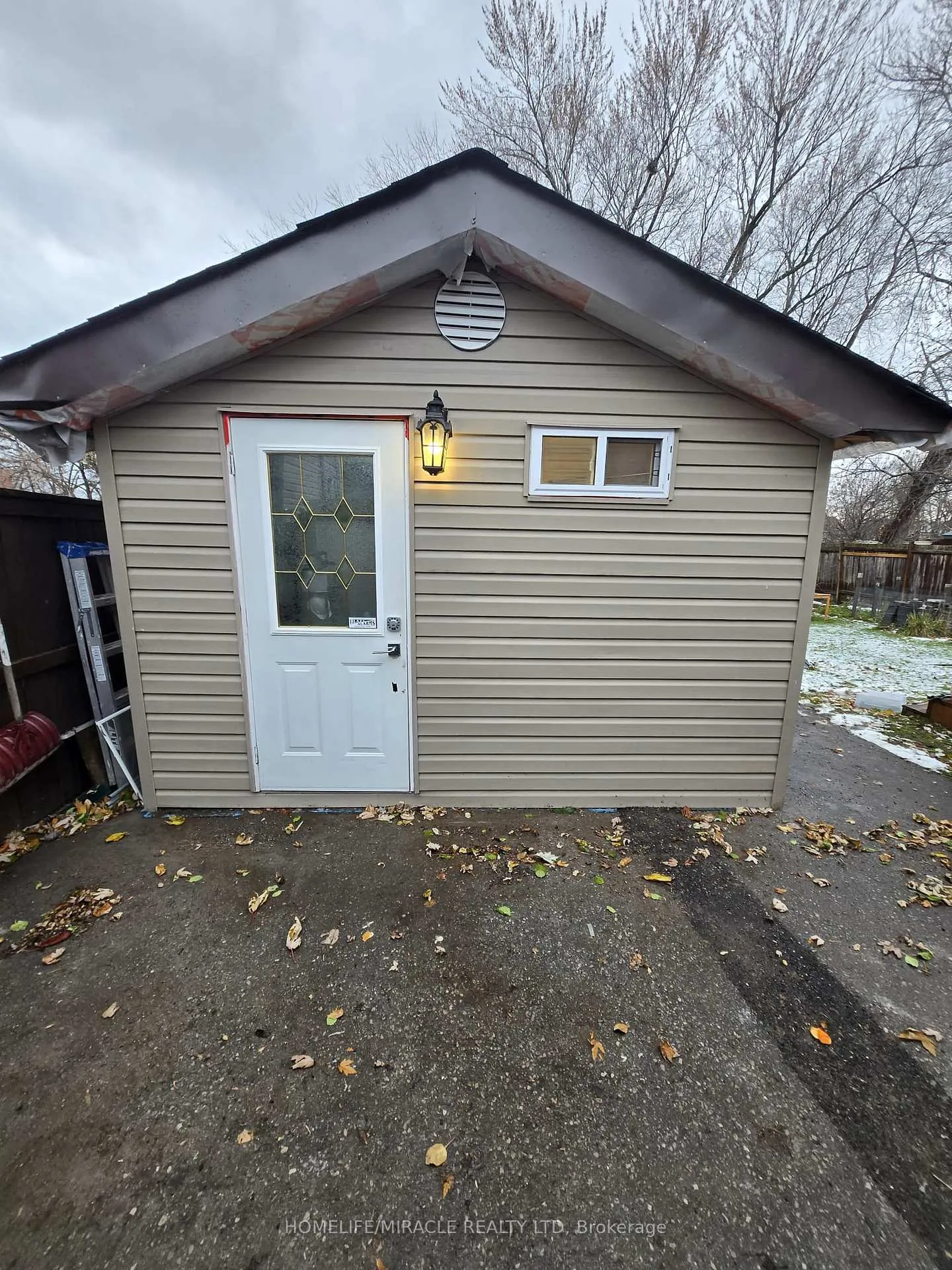 Photo 18 of 824 Rowena Street, Oshawa, Lakeview — HOMEH
