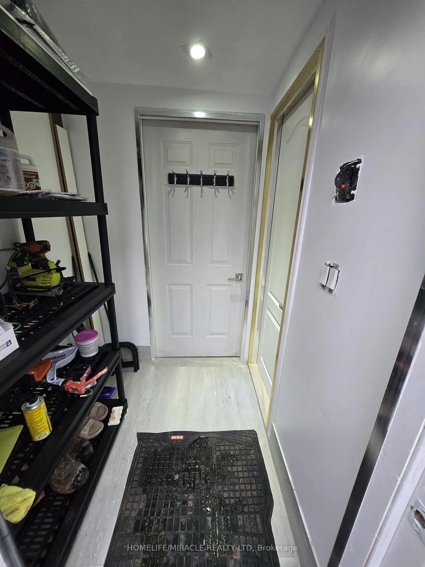 Photo 20 of 824 Rowena Street, Oshawa, Lakeview — HOMEH