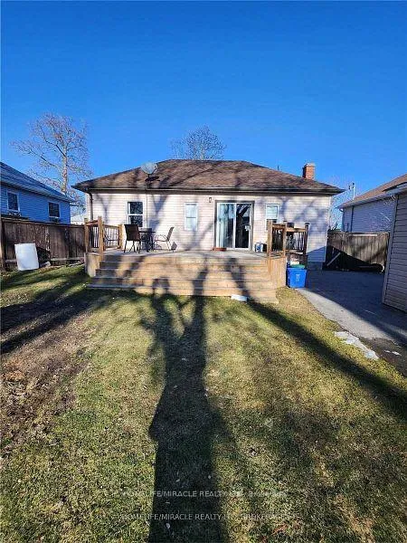 Photo 29 of 824 Rowena Street, Oshawa, Lakeview — HOMEH