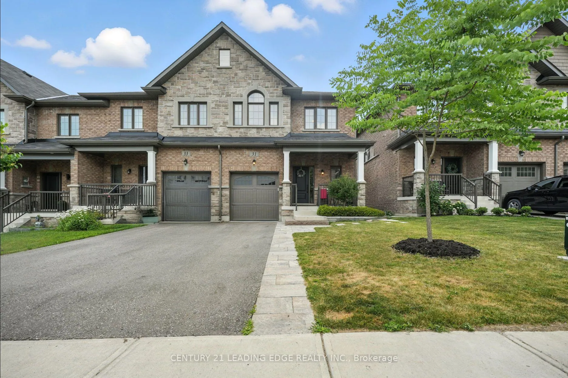 Front of 31 Gord Matthews Way