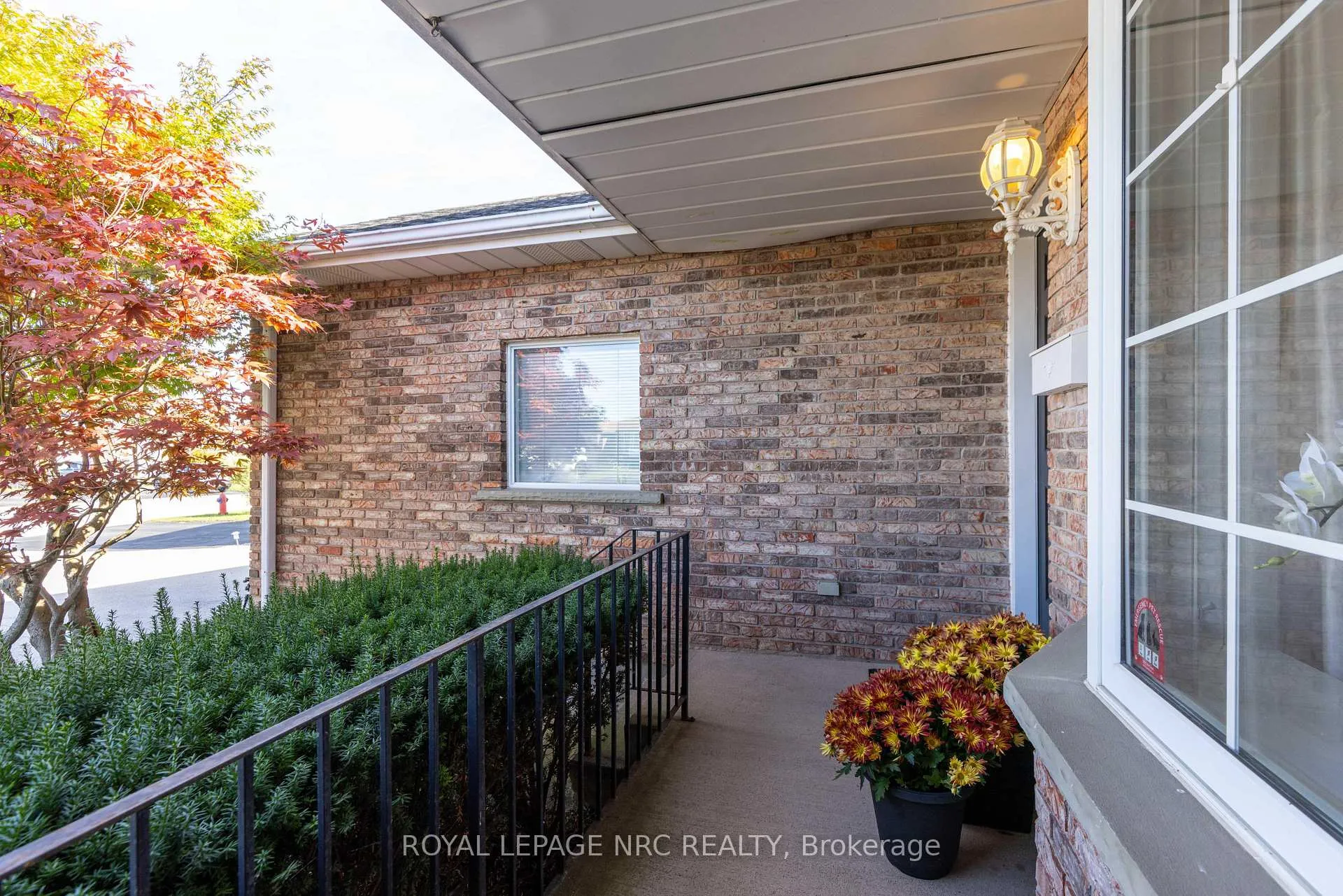 Photo 5 of 7778 Yvette Crescent, Niagara Falls, Ascot — HOMEH