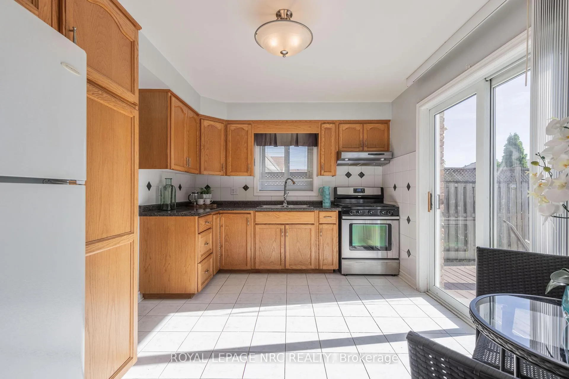 Photo 17 of 7778 Yvette Crescent, Niagara Falls, Ascot — HOMEH