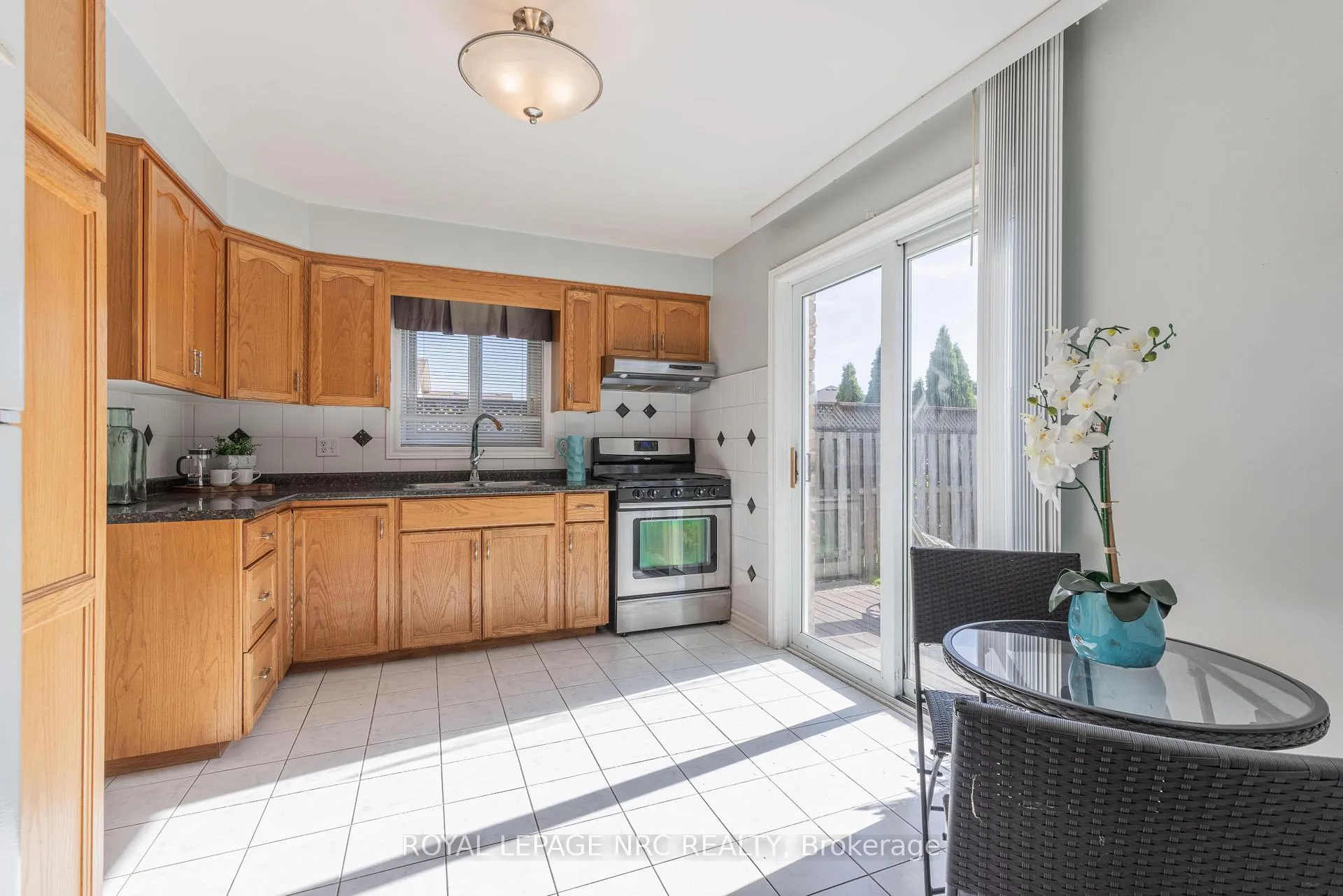Photo 18 of 7778 Yvette Crescent, Niagara Falls, Ascot — HOMEH