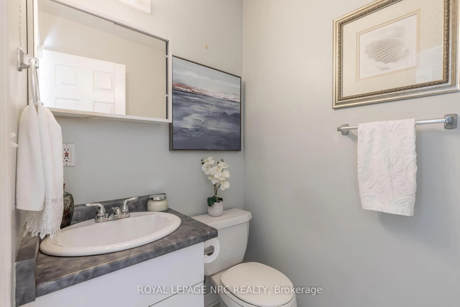 Photo 24 of 7778 Yvette Crescent, Niagara Falls, Ascot — HOMEH