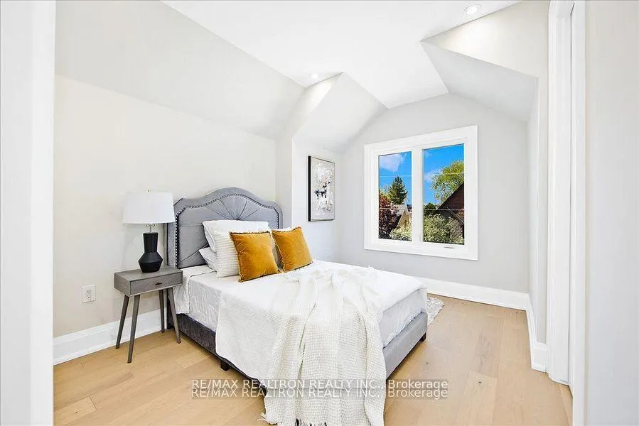 Photo 22 of 175 Floyd Avenue, Toronto, Danforth Village-East York — HOMEH
