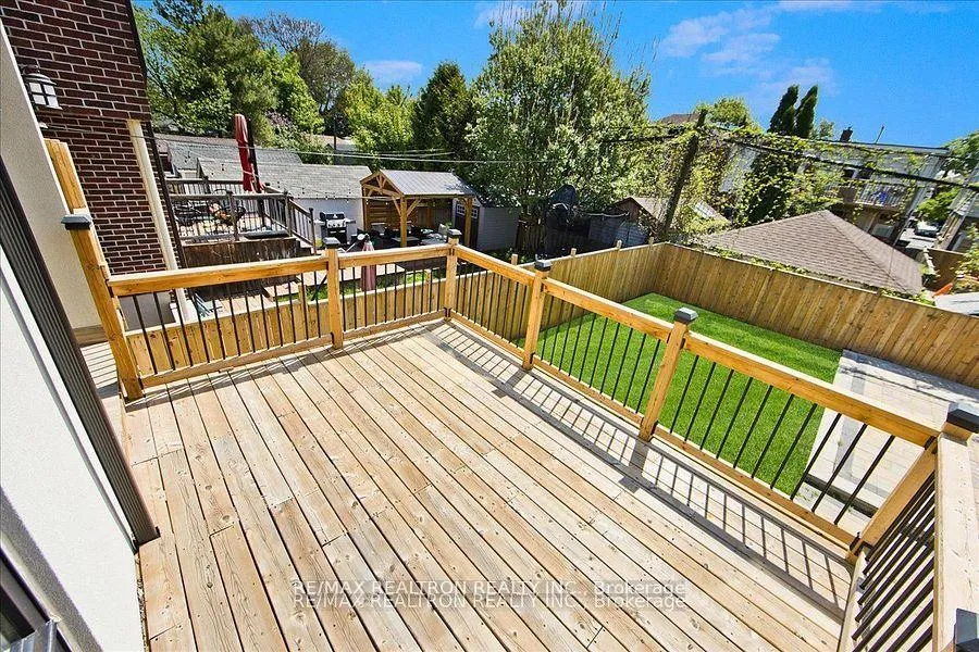 Photo 31 of 175 Floyd Avenue, Toronto, Danforth Village-East York — HOMEH